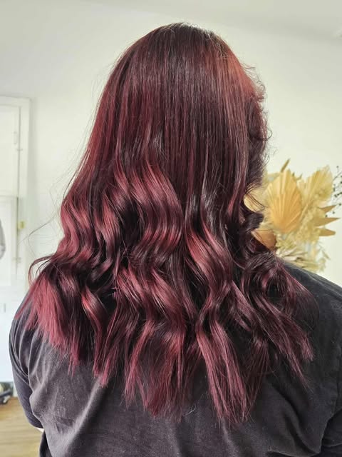 Red and dark dimensional colour